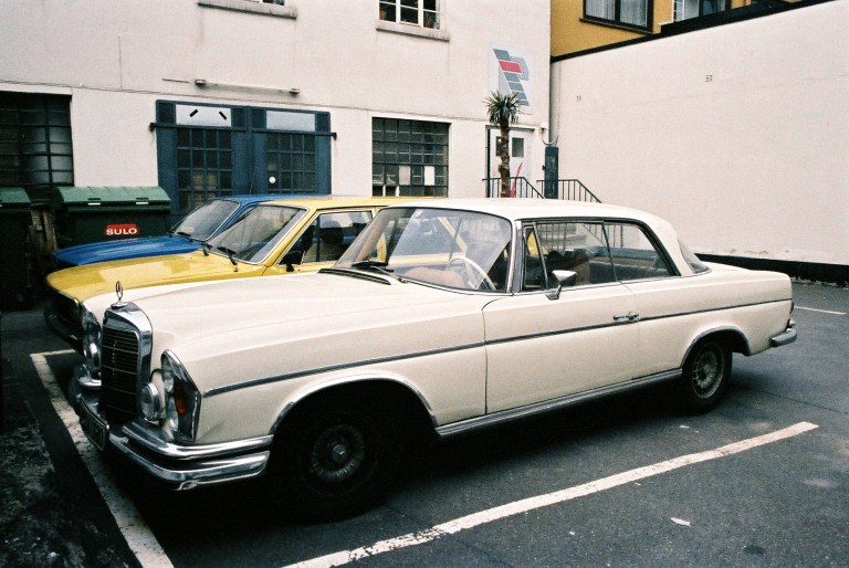  Mercedes Doppellampen-Coupé 